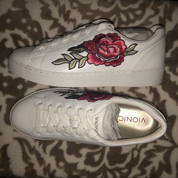 🌸LAST ONE!! Vionic SYRA Sneaker - Picture 6 of 8